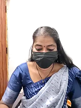 Snapshot of tamil_Sigappu_Roja chatting on February 2026 01:02:02 AM tamil Sigappu Roja online show from February 2026 01:02:02 AM