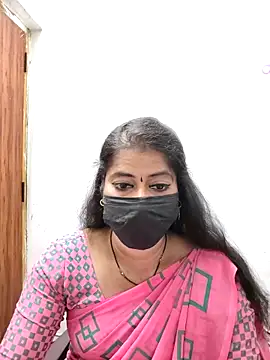 Snapshot of tamil_Sigappu_Roja chatting on February 2026 01:26:01 AM tamil Sigappu Roja online show from February 2026 01:26:01 AM