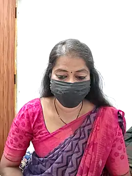 Snapshot of tamil_Sigappu_Roja chatting on March 2026 12:47:01 AM tamil Sigappu Roja online show from March 2026 12:47:01 AM