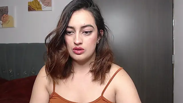 Snapshot of Meggan_n chatting on September 2025 01:49:01 AM Meggan n online show from September 2025 01:49:01 AM