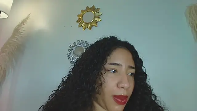 HairyAillyn online show from June 2026 04:00:02 AM