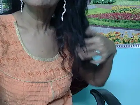 Snapshot of Lovely_bhabhi143 chatting on May 2026 06:10:02 AM Lovely bhabhi143 online show from May 2026 06:10:02 AM