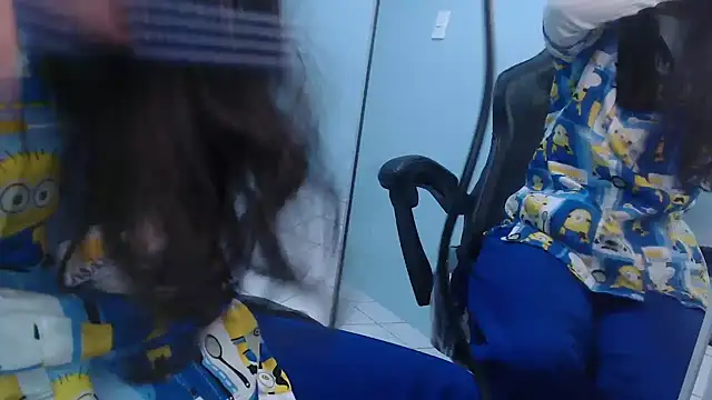 victoria hernandez t  online show from February 2026 01:03:01 PM