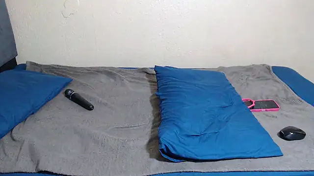 Snapshot of AfricanPopi chatting on October 2025 08:00:02 AM AfricanPopi online show from October 2025 08:00:02 AM