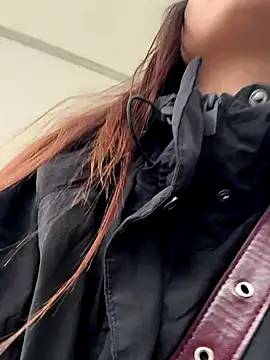 Snapshot of KissMeEva chatting on September 2025 08:08:01 AM KissMeEva online show from September 2025 08:08:01 AM