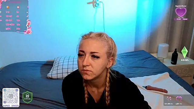 Snapshot of space_danger chatting on October 2025 05:16:02 AM space danger online show from October 2025 05:16:02 AM