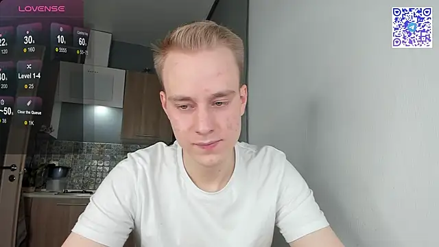 Snapshot of Kevin_Young_Cat chatting on November 2025 04:06:02 PM Kevin Young Cat online show from November 2025 04:06:02 PM