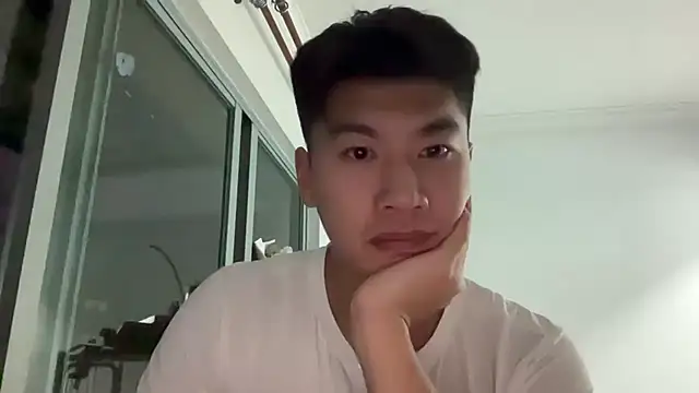 heywilliam online show from October 2025 04:39:01 PM