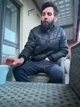 Michel huge online show from April 2026 04:54:01 AM