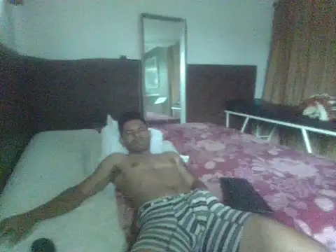 MI GERALD online show from October 2025 03:45:02 PM