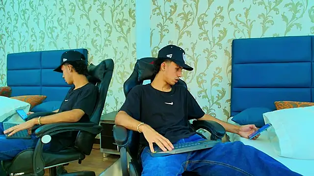 Snapshot of Marcus_Jeron chatting on September 2025 09:49:02 PM Marcus Jeron online show from September 2025 09:49:02 PM