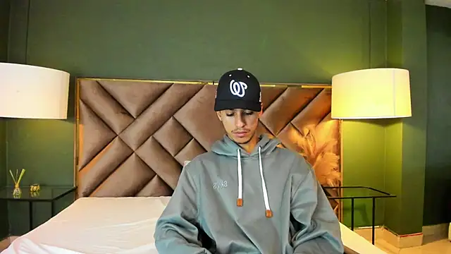 Snapshot of Marcus_Jeron chatting on September 2025 04:18:02 AM Marcus Jeron online show from September 2025 04:18:02 AM