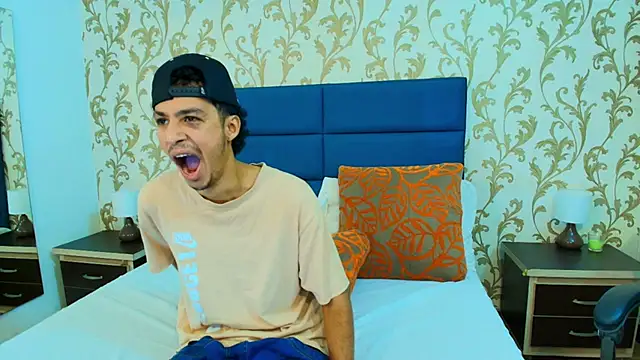 Snapshot of Marcus_Jeron chatting on October 2025 08:55:02 PM Marcus Jeron online show from October 2025 08:55:02 PM