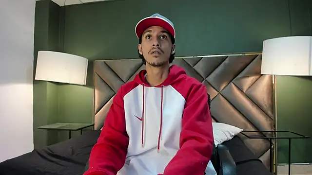 Snapshot of Marcus_Jeron chatting on November 2025 03:28:01 AM Marcus Jeron online show from November 2025 03:28:01 AM