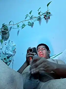 UsaGuy76 online show from June 2026 09:20:01 AM