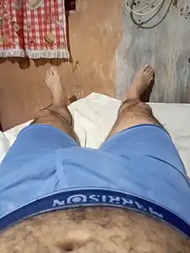 NAUFRAGO 17CM online show from October 2025 12:30:02 AM