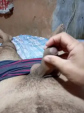 NAUFRAGO 17CM online show from February 2026 12:50:02 AM