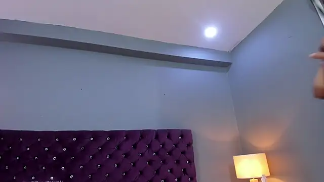 RedAngel1- online show from October 2025 04:48:02 PM