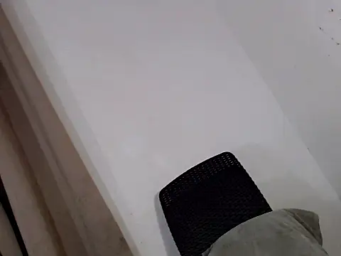 spicyhugecock online show from February 2026 10:25:02 PM