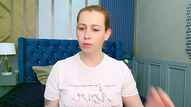 Snapshot of Evie_Bennet chatting on September 2025 11:03:01 AM Evie Bennet online show from September 2025 11:03:01 AM