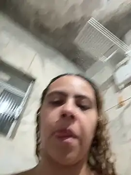 Chloe Leaozinho online show from June 2026 11:49:02 PM