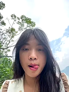 Snapshot of Phayphay77 chatting on October 2025 03:02:02 AM Phayphay77 online show from October 2025 03:02:02 AM