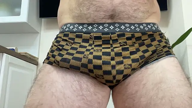 Snapshot of BrianJohnson_ chatting on November 2025 07:33:02 AM BrianJohnson online show from November 2025 07:33:02 AM