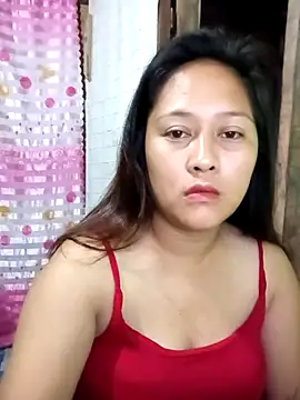 Snapshot of pretty_me092121 chatting on April 2026 05:43:01 PM pretty me092121 online show from April 2026 05:43:01 PM