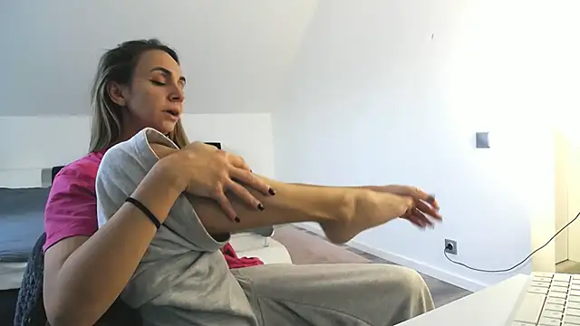 Snapshot of ArabianMalikah chatting on March 2026 07:36:01 AM ArabianMalikah online show from March 2026 07:36:01 AM