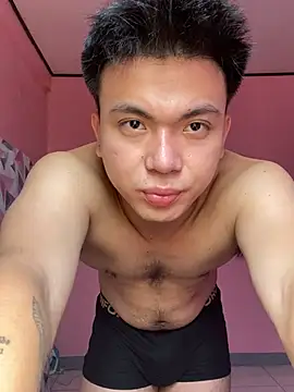 Snapshot of JerichoGutierez chatting on July 2026 04:15:01 AM JerichoGutierez online show from July 2026 04:15:01 AM