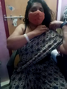 Jessi 25 online show from February 2026 04:03:02 PM