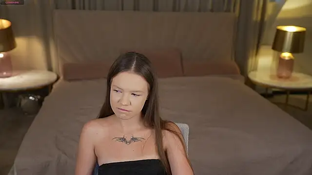 Snapshot of Claire_Dreams chatting on October 2025 02:25:02 PM Claire Dreams online show from October 2025 02:25:02 PM