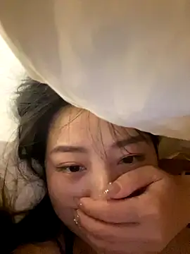 xiao-mo520 online show from September 2025 11:43:02 AM