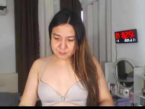stellahugeX online show from June 2026 04:59:01 AM