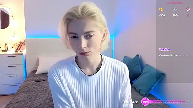 fiachand online show from May 2026 05:52:01 PM