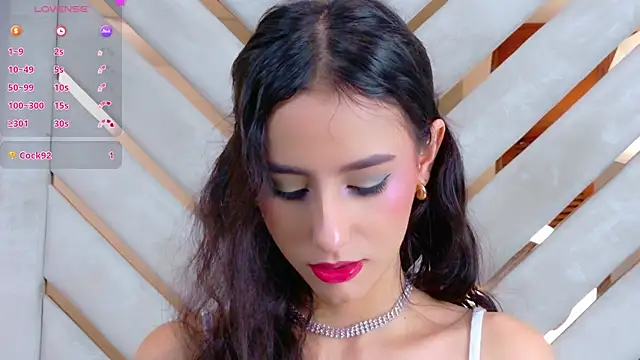 Sarah-Grace online show from October 2025 02:42:01 AM