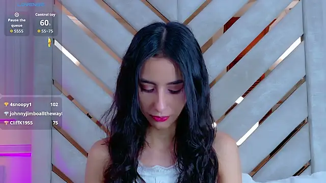 Sarah-Grace online show from November 2025 02:12:02 AM