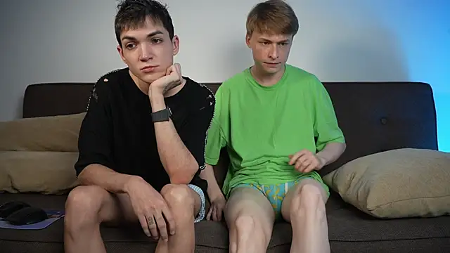 MattyandAiden online show from December 2025 06:49:01 PM