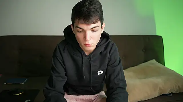 Snapshot of MattyandAiden chatting on February 2026 05:09:02 PM MattyandAiden online show from February 2026 05:09:02 PM