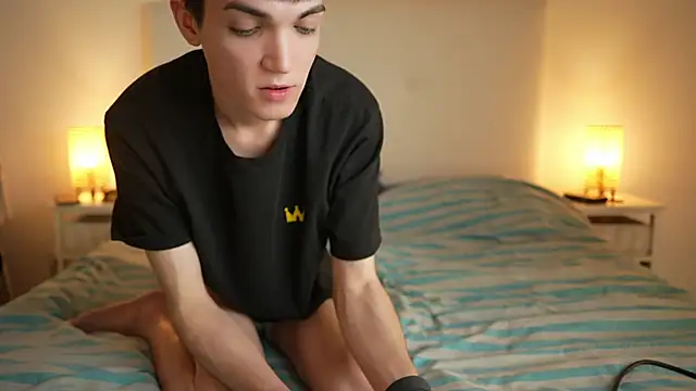 Snapshot of MattyandAiden chatting on February 2026 05:01:01 PM MattyandAiden online show from February 2026 05:01:01 PM