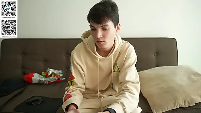 Snapshot of MattyandAiden chatting on March 2026 04:55:02 PM MattyandAiden online show from March 2026 04:55:02 PM