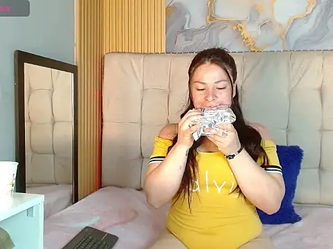 miadoll303av online show from October 2025 01:12:01 PM