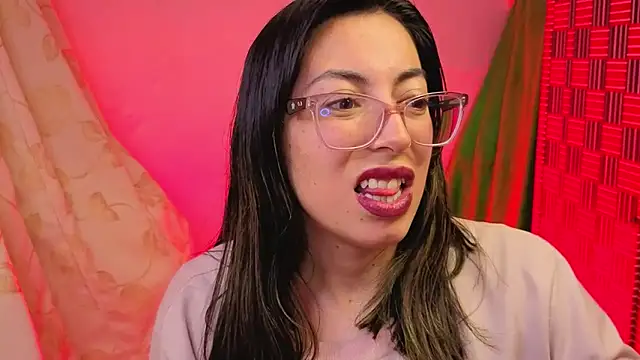 Miranda sexlove  online show from December 2025 07:37:01 AM