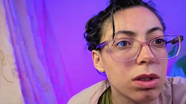 Miranda sexlove  online show from March 2026 07:09:01 PM