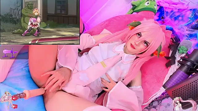 Snapshot of REM-- chatting on October 2025 03:13:01 PM REM-- online show from October 2025 03:13:01 PM