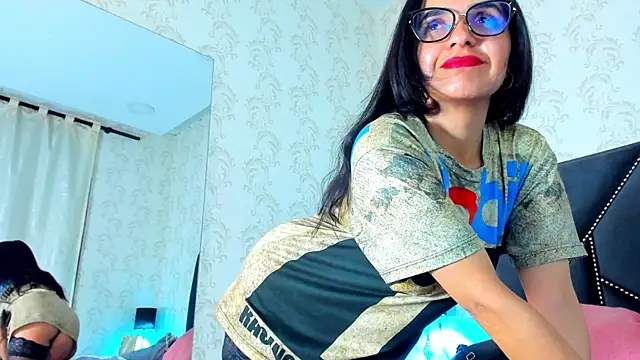 white leti online show from November 2025 10:30:02 PM