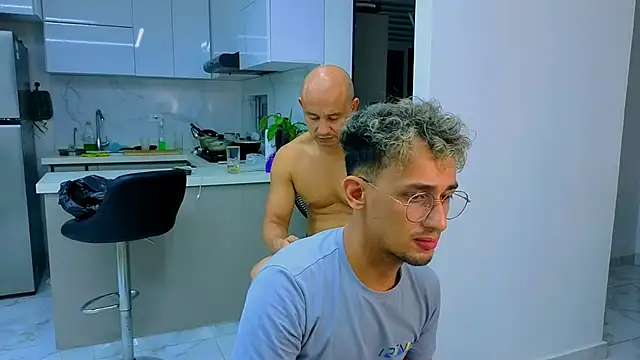 twoboyssex online show from May 2026 01:44:01 AM