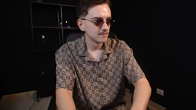 Snapshot of FelixStarkk chatting on July 2026 05:54:02 AM FelixStarkk online show from July 2026 05:54:02 AM