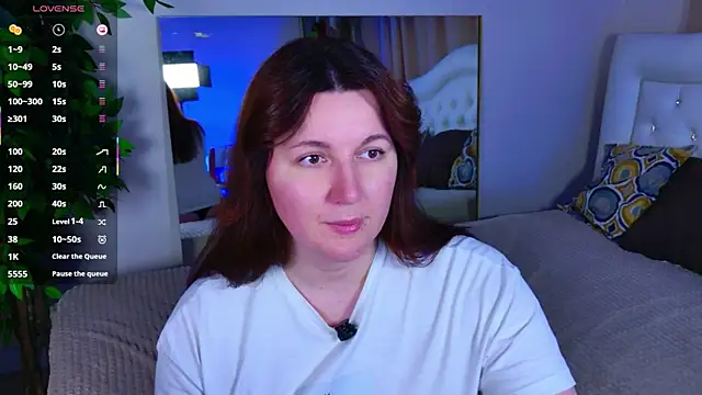 love me  tonight  online show from May 2026 03:45:02 AM