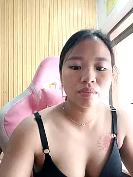 Snapshot of Na_na90 chatting on September 2025 12:11:02 AM Na na90 online show from September 2025 12:11:02 AM